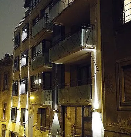 アパート Savamala Art