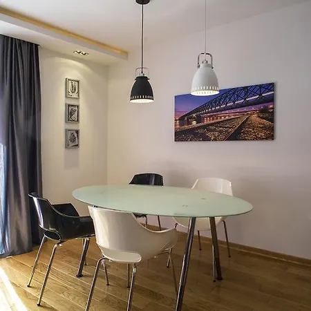 Apartment Savamala Art